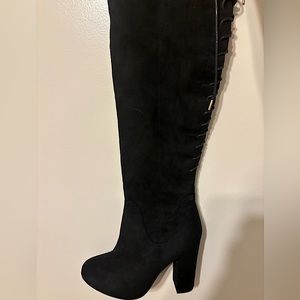 NWOT Over the knee Lace up Suede Heeled Boots